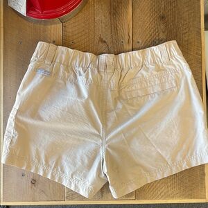 Columbia Women's Beige Cargo Hiking Shorts